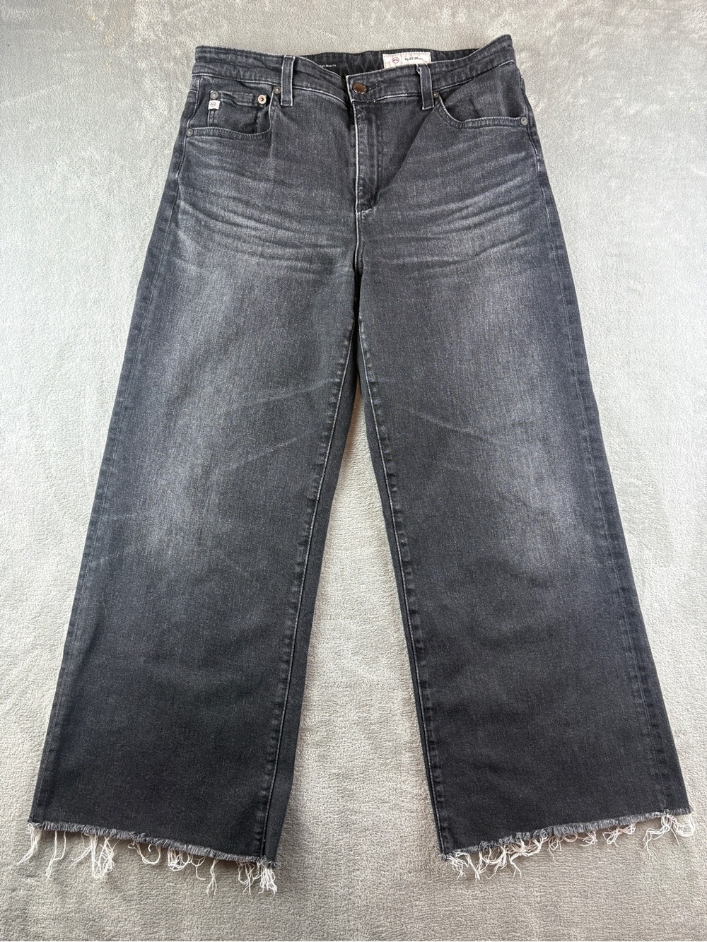 AG Saige High Rise Wide Leg Crop Jeans 30